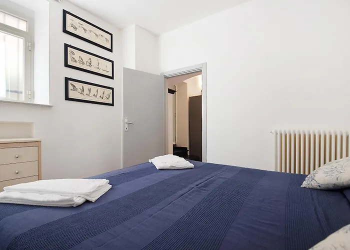 Paradise- Luigi 16 *