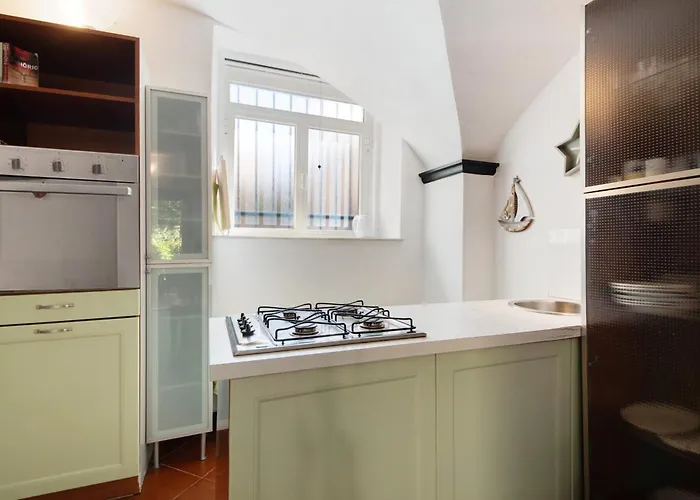 Paradise- Luigi 16 شقة